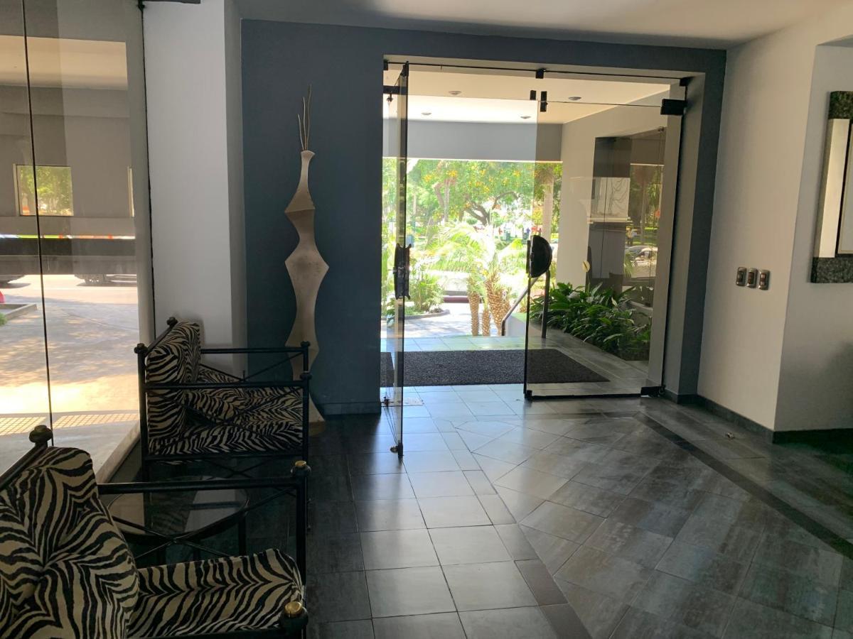 Acogedor Dpto En San Isidro Excelente Vista, Piscina Y Wifi Lejlighed Lima Eksteriør billede